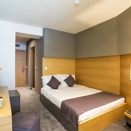 Rilets & Rila Monastery